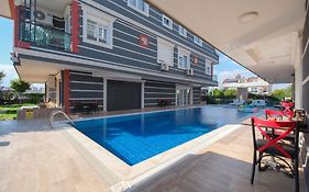 Avullar Palace Hotel